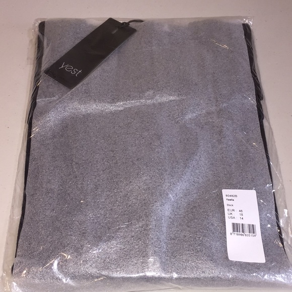 Yest Yaella Ladies Black Long Button Front Cardigan Sweater 80482B Size 14 NWT - Picture 6 of 12